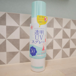 紫外線予報　透明UVスプレー【SPF50+、PA++++】をお試しさせていただきました♪容量：150g　価格：2,035円（税抜1,850円）お出かけ前のお急ぎUVケアにぴったりなスプレータイプ&hellip;のInstagram画像
