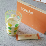 以前にも紹介しました、株式会社エーエフシーさまの「完全栄養食conciel」15食分、毎日１本づつのみ続けています。&nbsp;これ１本で、１食分のビタミン、ミネラルを摂ることができるのがとっても便利。&hellip;のInstagram画像