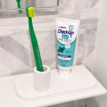 「天使の歯ブラシ」とも呼ばれているスイス生まれの歯ブラシ👼🇨🇭「クラプロックス」CSスマートナイロンよりも弾力のあるクーレンファイバーが使われていて、一般の歯ブラシの10倍の密度で植毛されている&hellip;のInstagram画像