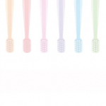 𓍯*スイス生まれの歯ブラシ#クラプロックス 使ってみたよಇ日本では歯科医院で取り扱いがメインで知らない方も多いかもしれませんが&hellip;クラプロックスは全世界90カ国で販売されている歯ブラシな&hellip;のInstagram画像