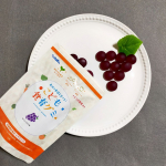 ♡幼児期の食べるチカラを育てる！こども食育グミ💜３歳のお子様から食べられるよう栄養バランス、安全性、美味しさ、食べやすさ、続けやすさなどを追求して開発された栄養機能食品です✨ぶどう味で&hellip;のInstagram画像