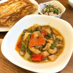 レンチンなのに本格的な料理が堪能できる‼︎尚且つ野菜がたっぷりで栄養にも偏りがなくてビックリしました✨レンチン料理って味が落ちる、結局冷凍食品って感じのマイナスイメージは少なからずあったのですが、覆&hellip;のInstagram画像