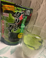 🍵玉露園濃いグリーンティー✨アイスでもホットでもいける加糖タイプをお試しさせて頂きました💓朝ごはんに🥣アレンジ🩶無糖のヨーグルトにグリーンティーを混ぜて🫶これがまた美味しい&hellip;のInstagram画像