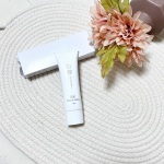 薬用　W美白ホワイトクリーム　白輝ーはっきーを使ってみたよ❣️ホイップクリームのような柔らかさが心地よく、伸びのいいダブル美白*クリーム✨✨シミ、そばかすを防いだり、日焼け・雪焼け後のほて&hellip;のInstagram画像
