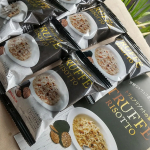 ご飯とお湯、たった30秒で本格高級レストランの味!!トリュフリゾットが簡単にできるフリーズドライ商品。トリュフリゾット、食べたことありませんが、めちゃくちゃ気になる🍄お手軽に食べちゃいました。&hellip;のInstagram画像