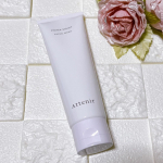 アテニア プリマモイスト 4点セット ✨朝晩香りも効果も違う、エマルジョン&ナイトクリームが嬉しい🩷エイジングケア＊1を始めたいと思っていたところ、「ボタニカルセラミド※保湿成分等」を配合し、&hellip;のInstagram画像