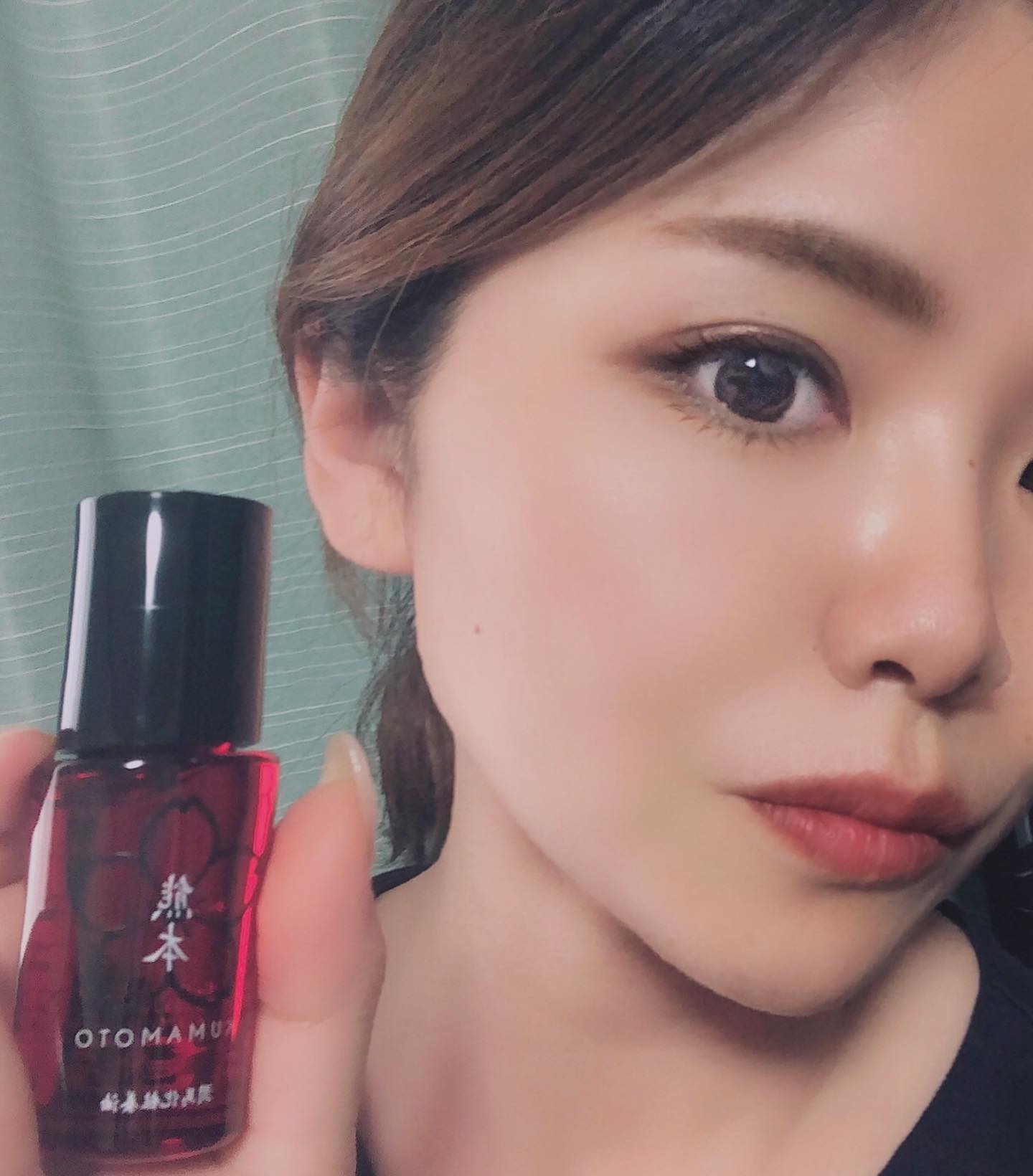 口コミ投稿：♥️♥️♥️1ヶ月以上使い続けているこちらのオイル💁‍♀️年齢肌対策、特にシワ対策に使って…