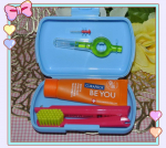 クラプロックスビーユーシリーズ待望のトラベルセット クラプロックスビーユー💖実はお気に入りのトラベルセットなの❣️コンパクトで見た目も可愛いし、ポーチに入る大きさなので持&hellip;のInstagram画像