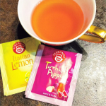 #PR #日本緑茶センター株式会社 #ポンパドールハーブティー #フルーツオブザワールド #フルーツハーブティー #ティータイム #リラックス #カフェインレス #monipla #jpgreente&hellip;のInstagram画像