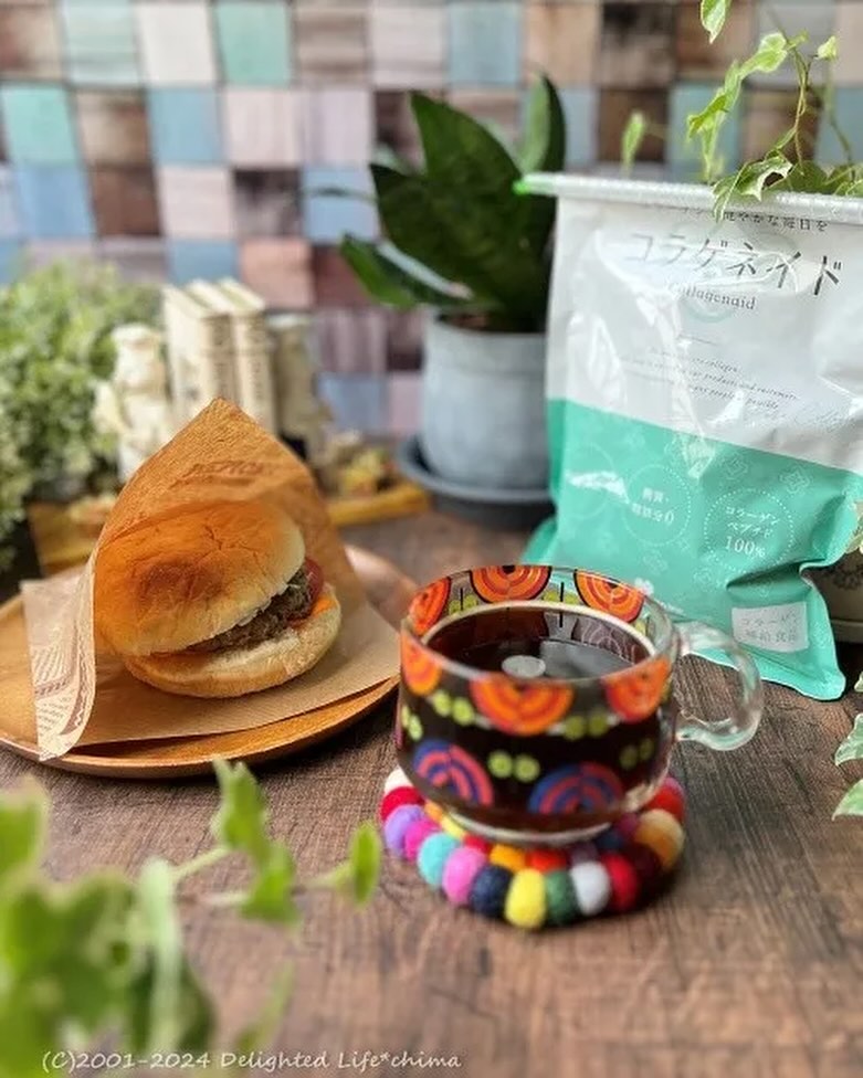 口コミ投稿：𖤣𖥧𖥣𖡡𖥧𖤣ランチのコーヒーにスプーン1杯のコラゲネイド✨基本、筋トレしない日はプロテ…