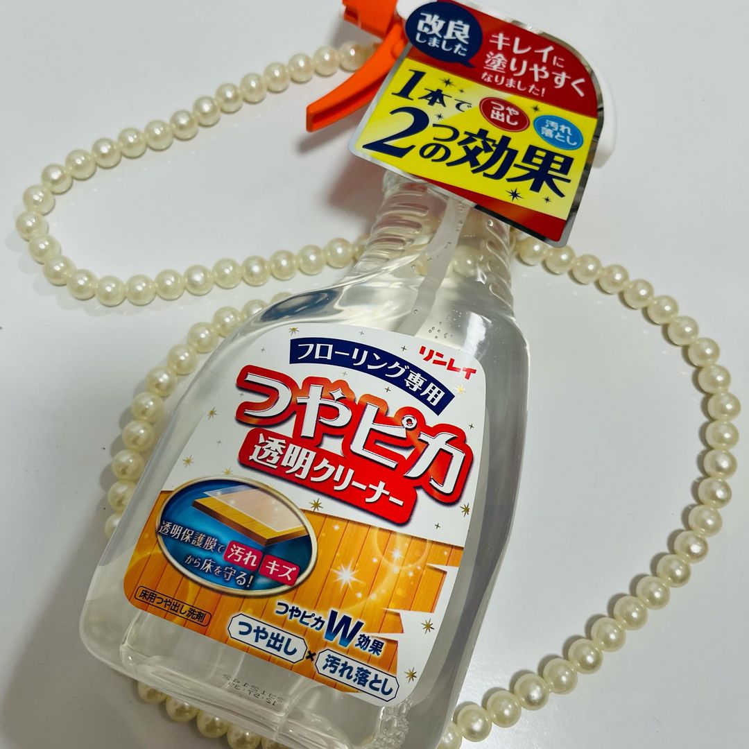 口コミ投稿：フローリングの汚れ落としとツヤ出しが同時にできる、お手軽スプレータイプのツヤだ…