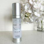 塗る生コラーゲン✨コレセンス　スキンケアジェル使い始めて2か月。朝のスキンケアの一番初めに使ってますが、今のところ、お肌ぷるん。でいい感じ🤍口元が乾燥しがちなのでしっかりめに塗り塗り。日差&hellip;のInstagram画像