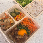 究極のフレンチ宅配DELI 4食セットをお試しです♪一流フレンチシェフが作った冷凍のお弁当になります。レンジで5分で特別感のある食事を手軽に楽しめる商品になります。今回は４種のメニューをお&hellip;のInstagram画像