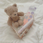 mother and daughter から発売されてるデリケート拭き取りミスト🫧◎M&Dフェムケアのこだわり◎1乳酸菌配合（整肌成分）2紫根エキス（保湿成分）3パッチテスト済み爽やかア&hellip;のInstagram画像