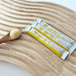 ⁡⁡⁡⁡紫外線の強い時期になってきたからこそ、シミ・紫外線対策のためにもしっかりビタミンC摂っときたいこの頃🙊💓食事で十分に摂りきれてるか分からないから簡単に補える水なしでそのまま食&hellip;のInstagram画像