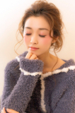 「バストアップ顔写真」の画像（1枚目）