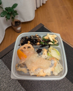 今日は予定が色々あって、晩御飯まで手が回らないと思ってたから、はじめてセブンミールの日替りおかずに頼ってみました❤️セブンミールは購入したい3日前までにネット上で購入申請して、事前に指定した日時で&hellip;のInstagram画像