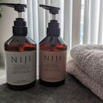 話題になってる♪NIJI RHYTHMIC シャンプー＆トリートメント✨2回目レビュー🥺雑誌LDKでもA評価を獲得したシャントリ🩷ナノファイバージェルが入っているのが特徴です。優しい使い心&hellip;のInstagram画像