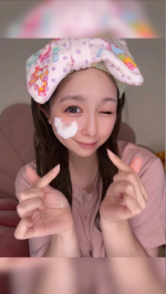 🎀去年の夏もバズっていたこれ知ってる？？毛穴撫子の〖 毛穴かくれんぼコットン 〗🩷雪みたいなふわっふわな冷た～いコットンができる不思議なスプレーなの🫢❣️コットンを作るのも簡単で、よー&hellip;のInstagram画像