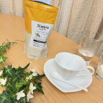 ・・新日本製薬スリモアコーヒー夏がやってきました！！アラフォーの夏が！！実は最近、お砂糖なしのコーヒーに目覚めたばかりで朝、家事が一通り終わった時のコーヒータイムが楽しみな私です。&hellip;のInstagram画像