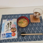 マルトモ株式会社様『煮干しまるごとたしの素』（後編）&nbsp;😆前編では愛犬が『かつおだいすき』をいただきましたが、我が家でも『煮干しまるごとたしの素』を食べました🤗🌟&nbsp;我が家で作ったのは、「野菜なん&hellip;のInstagram画像