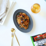 lunch♡この日のランチは、主食と主菜がセットになったヴィーガン対応のよくばりプレート♡ニップン『ヴィーガンよくばりセット』@nippn_official@nippn_direct_&hellip;のInstagram画像