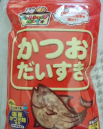 かつおだいすき国産かつお節使用約70%タンパク質愛犬、愛猫用薄くスライスされていて食べやすくおやつに最適ですまた、ドライタイプ、ウエットタイプのペットフード等へのふりかけとしても保&hellip;のInstagram画像