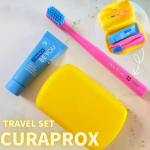 トラベルセット クラプロックスビーユービビットなカラーが目を引く歯ブラシセット！しかも歯間ブラシ付いてる！このサイズ感持ち運びに便利。ケースは汚れたら洗えるところもgood。ブラシがワイド&hellip;のInstagram画像