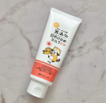 .無添加 日やけ止めミルク をお試しさせていただきました☀️まず、パッケージがかわいい😍すーっとしたハーブの香りが爽やかです🌿肌に馴染ませたあと、あまり香りは気になりません◎スルスル伸&hellip;のInstagram画像