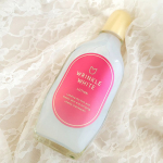 .コスパ最強な化粧水！わりとしっとりめのテクスチャーだけどずっと馴染んで使いやすい🥰そして、990円というコスパ最強すぎる化粧水です！170mlで別に少ないわけでもないのに990円？とび&hellip;のInstagram画像