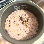 ❤︎北海道産の玄米と雑穀をブレンド🌾🫘北海道玄米雑穀&yen;1,620(税込) 700g（70g&times;10袋）いつものご飯に混ぜて炊くだけで手軽に栄養バランスのとれた玄米雑穀ご飯が出来上がる！&hellip;のInstagram画像