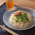 .一時期に比べれば少しはマシになったものの、９月に入ってもまだまだ蒸し暑い日が続いてますね💦なので、やっぱりお昼はお手軽に冷たいそうめんになりがちだったりpic1～4  納豆+ゴーヤ+梅肉+&hellip;のInstagram画像