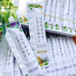 &middot;.⟡┈┈┈┈┈︎ ✧┈┈┈┈┈⟡.&middot;コラゲネイドビタミンゼリーグレープ味 柚子レモン味1本にコラーゲン2,500mg、ビタミンB1、B6、Cを配合したビタミンゼリーぷるんぷるんのゼリ&hellip;のInstagram画像