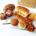 お正月3が日以外は朝パン派！都内はもちろん、旅行先でもパン屋さんを訪ね歩き、時にはお取り寄せもしています♪自宅にいながら全国の名店のパンをお取り寄せできるオンラインサイト「ぱん結び」から、新潟&hellip;のInstagram画像