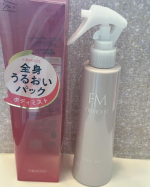 1本で全身うるおいパック！♡ファーモイスト 全身パックボディミスト♡のご紹介です❤️😊⁡18種の美肌成分※を微粒子ワセリン※がパック✨️※保湿成分⁡潤いが持続する高保湿ボディミスト、&hellip;のInstagram画像