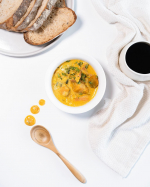 Hello! October🎃ハロウィンにもピッタリのカボチャスープ🍲スッキリとしたスタイリングで撮影しました🍽️【材料】2〜3人分・マルサン豆乳200ml・水150ml・塩麹大さじ1 &hellip;のInstagram画像