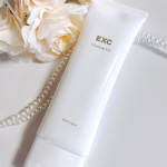 ⁡⁡✼&bull;&bull;┈┈&bull;&bull;✼⁡⁡⁡✼&bull;&bull;┈┈&bull;&bull;✼⁡EXC クレンジングゲルたっぷりの美容成分※を配合したダブル洗顔不要のクレンジングゲルみずみずしく柔らかいジェル状のぷるんとしたテクスチャー&hellip;のInstagram画像