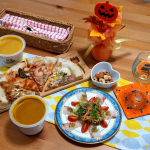 .今月末はハロウィンですね🎃特にハロウィンらしいことは何もしてないのですが、こんな可愛らしいハロウィン限定パッケージのラッピングギフトをいただいたら、何だかウキウキしてハロウィンパーティーしたく&hellip;のInstagram画像