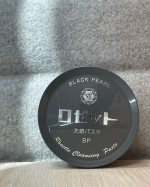 毛穴のザラつきが気になる..そんな悩みのある方におすすめしたい「ロゼット洗顔パスタ ブラックパール」使ってみました✨✓「パスタ処方」の洗顔料３種の微細なパウダーが練り込まれて、毛穴に入り込ん&hellip;のInstagram画像