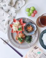 .&hearts;┈┈┈┈┈┈┈┈┈┈┈┈┈┈┈&hearts;⁡今日はご飯作りたくないーちょっとキツイなーって時のお助け冷凍食品おかず🥹❤️⁡ニチレイ 《きくばりごぜん》⁡レンジで4分程チンッてしたら美味&hellip;のInstagram画像