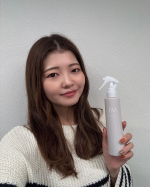 .■ ファーモイスト ▫️全身パックボディミスト9月に発売されたばかりの新商品✨1つで全身の保湿ができるボディミストです😊18種の美肌成分*を微粒子ワセリン*がパックしてくれるので、潤&hellip;のInstagram画像