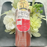 🌼*･ハイスキン モイストジェルN🌼*･使用してみました🍀ワセリンのイメージは、油の様な硬いテクスチャーのイメージでしたが、すごく柔らかくて伸びがとも良かったです✨数分たつと肌に染み込み、保&hellip;のInstagram画像