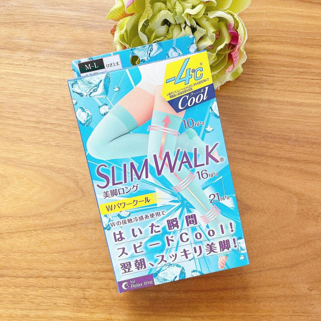 口コミ投稿：脚の浮腫み…気になりますよね。そんな時に着圧ソックスを使用しますが、私はスリムウ…