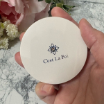 乾燥肌でもなめらかにカバーセラフォア　うるおいエッセンスパウダーをお試しです♪素肌をうるおいケアしながら、メイクできるフェイスパウダーになります。・美容液＆ミネラル成分82％配合・メイク中ず&hellip;のInstagram画像