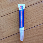 ・タバコは一切吸わないけど、コーヒー・紅茶・お茶などのカフェインを含んだ飲み物は毎日飲むからか、歯が黄色いのは昔から気になってました💦・けど、コレで少しは改善されたかな🦷✨・#PR #コスメ&hellip;のInstagram画像