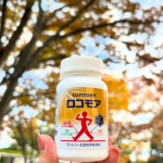 ．　筋肉成分と軟骨成分で、元気な脚づくりを脚専用サプリメントサントリー【ロコモア】脚がつらくて年々歩く時間が減り体力が落ちてきたし何にもない所でつまづいたりして転んで怪我したらと&hellip;のInstagram画像