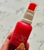 🤍イソフLABO30％美容液🤍&middot; &middot; &bull; &bull; &bull; ✤ &bull; &bull; &bull; &middot; &middot;&middot; &middot; &bull; &bull; &bull; ✤ &bull; &bull; &bull; &middot; &middot;ご紹介🫰🏻◝ෆイソフラボン含有大豆エキスを30％と高配合 主成分であるイソフ&hellip;のInstagram画像