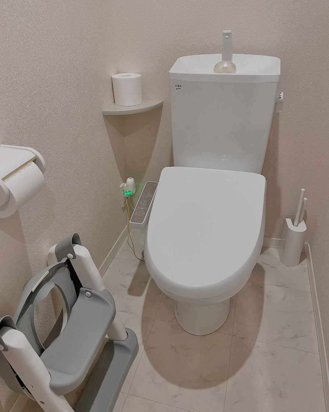 口コミ投稿：🚽グリーンに小さく光ってるのは消臭力 プラグタイプ@shoshuriki_st_official 電子の…