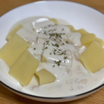 🍝🍝🍝簡単調理！約10分でレストランのような生パスタが完成✨冷凍パスタ＆ソース「nest（ネスト）」毎月お届け📦調理方法は茹でた生パスタに湯せんで温めたパスタソースをあえるだけ！冷凍庫にス&hellip;のInstagram画像