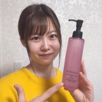 #PR #アテニア #スキンクリアクレンズオイル #クレンジング #monipla #attenir_fan洗い流したあとでも香るクレンジング✨見た目もピンクで可愛く洗ってる時もローズリュクス&hellip;のInstagram画像